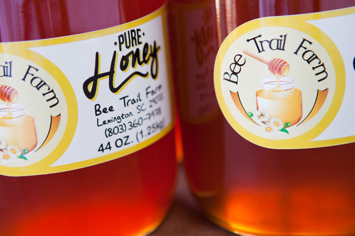 bee trail farm pure honey